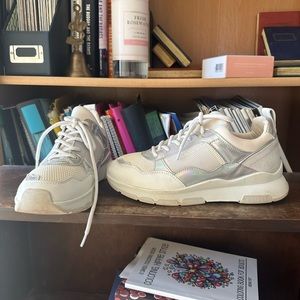 tommy hilfiger sneakers